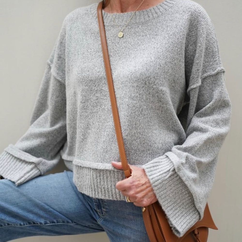 CJLA Annie sweater sz L
